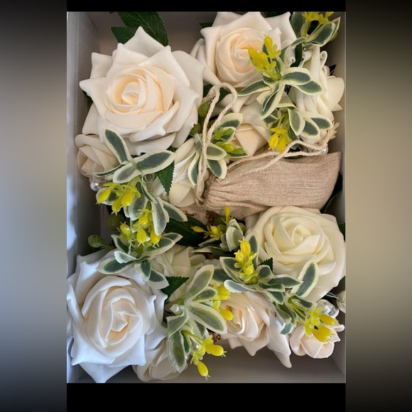 lings moments Party Supplies Ivory Lings Moment Corsages Poshmark